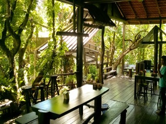 nature_lodge_-_restaurant.jpg