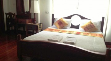 senesothxuen-hotel-room.jpg