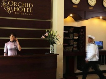 hue_orchid_hotel_lobby.jpg